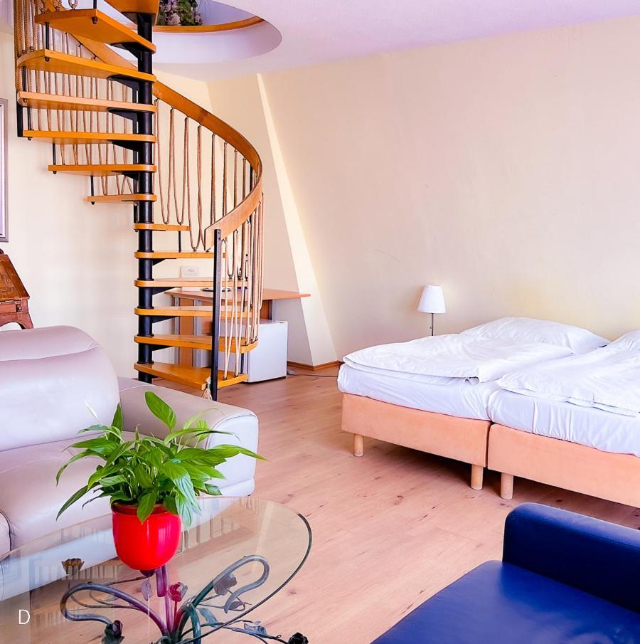 קלן Hotel Roemerhafen מראה חיצוני תמונה